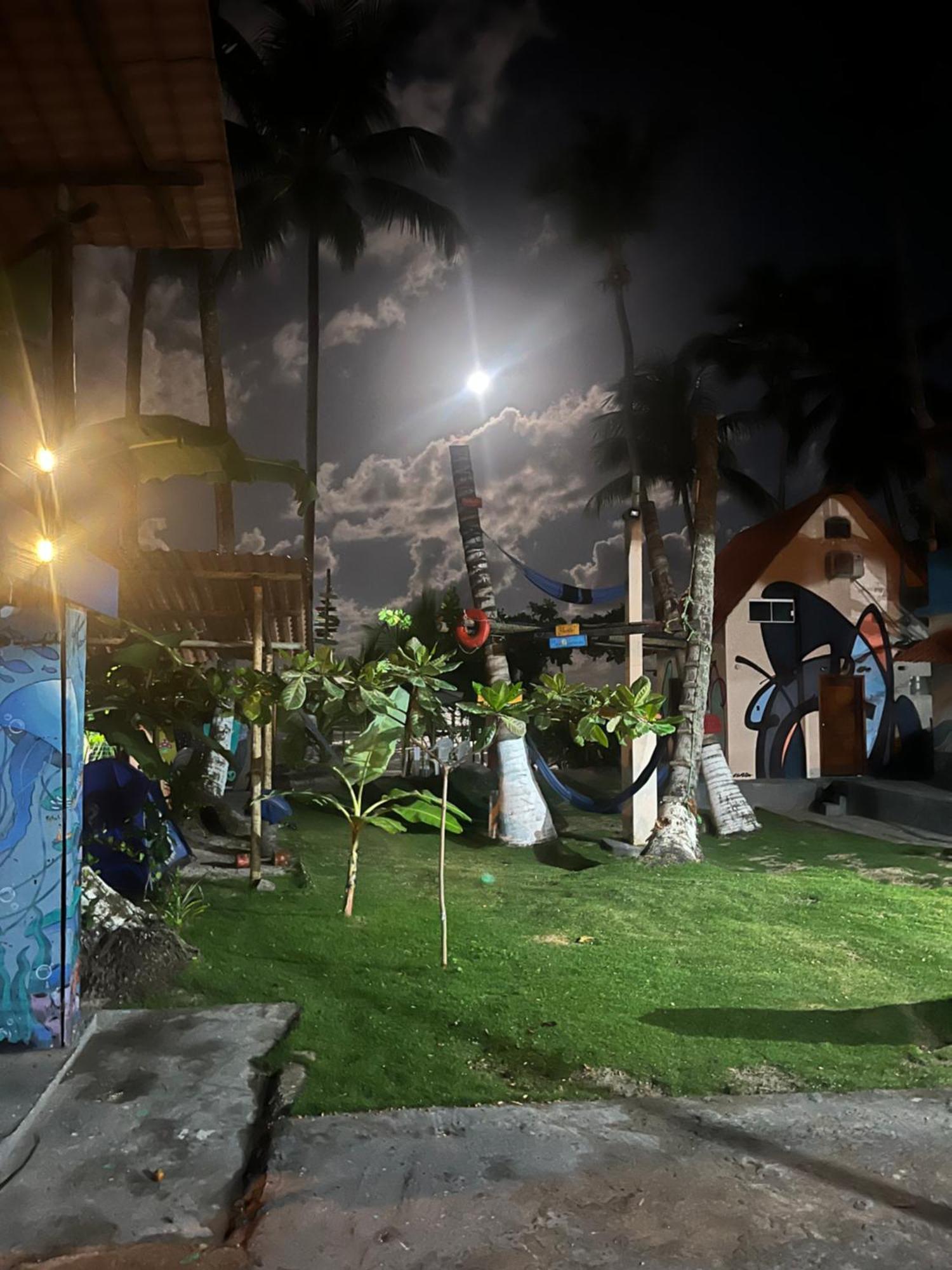 Vila Dos Gnomos Paraiso Mistico Pe Na Areia Ilhéus Exteriér fotografie